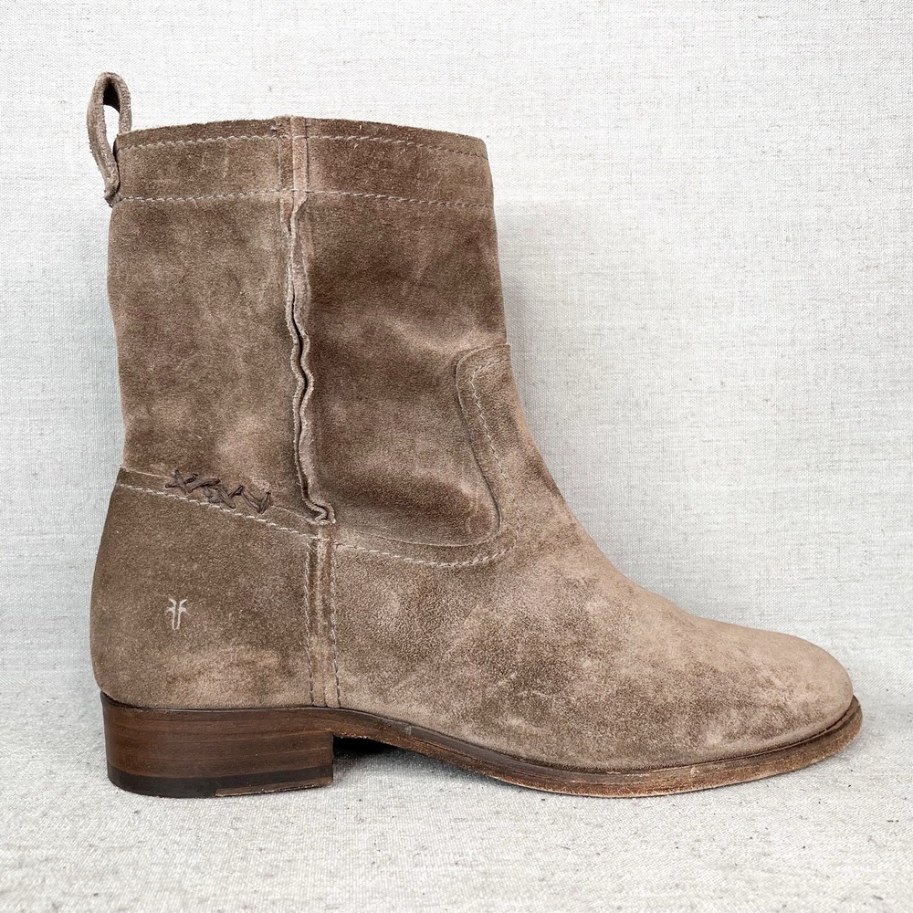 Frye Boots Womens 8.5 B Cara Short Bootie Shoes Brown Suede Pull On Western